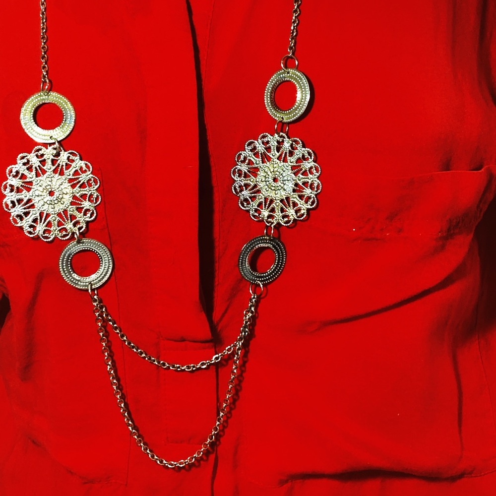 FUN NECKLACE - Picture 3 of 6